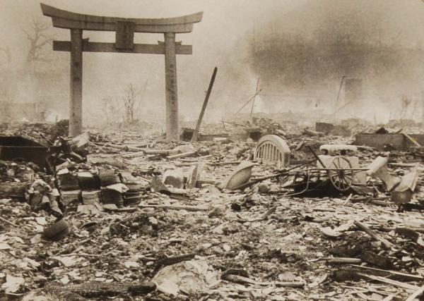 Hiroshima Nagasaki Russian Roulette
