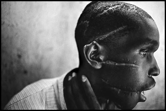 Rwanda 1994, photography by James Nachtwey