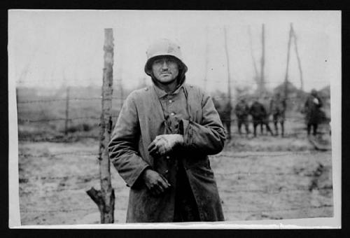 Novembre 1918. Soldato tedesco prigioniero