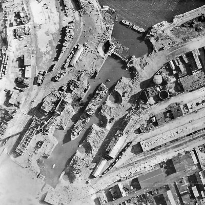 Port de Brest, août 1944 / Porto di Brest, agosto 1944