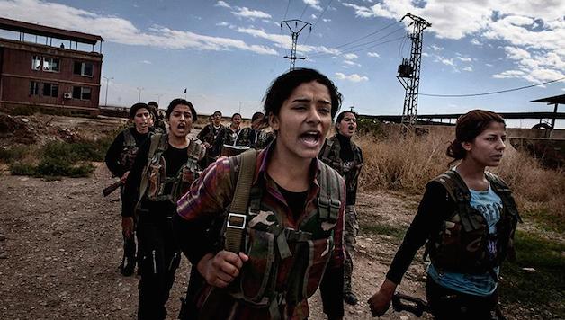 Le ragazze del Rojava. The Rojava girls. 
