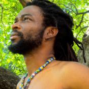 Beautiful Nubia and the Roots Renaissance Band