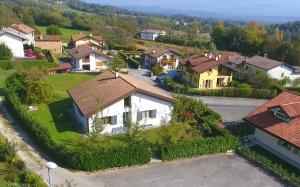 Calpestando il suo mondo