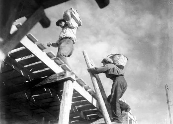 [[http://www.lombardiabeniculturali.it/img_db/bcf/LOM60/13/l/12726_lom60_12726_1.jpg|muratori]