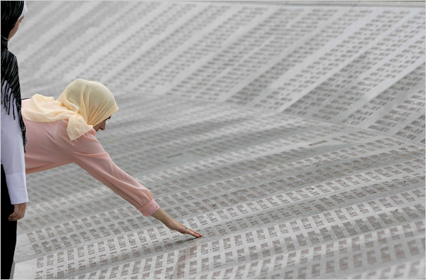 Potočari, il cimitero e Memoriale di Srebrenica