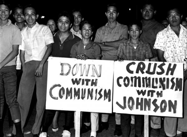 Manila, 1966. I colonizzati sostengono i colonialisti