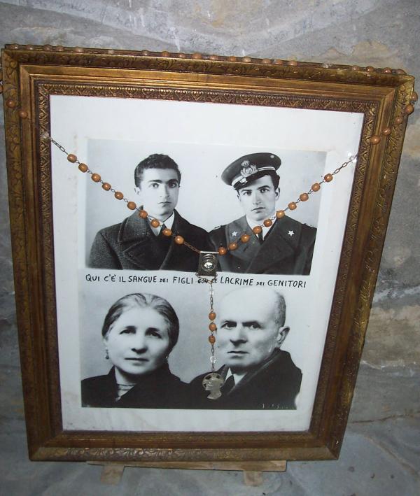 foto Cappella ai fratelli Bimbi