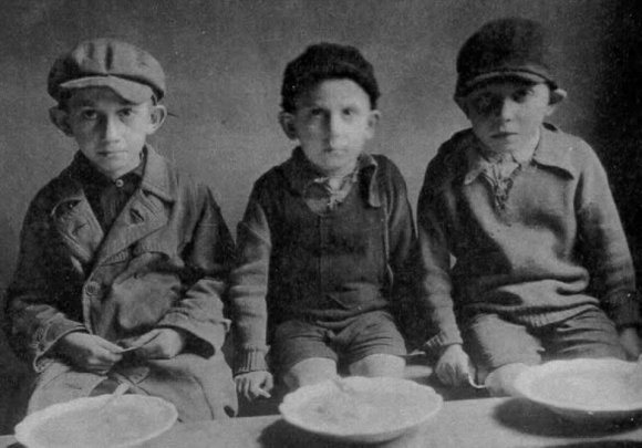 Bambini ebrei sopravvissuti all’Olocausto