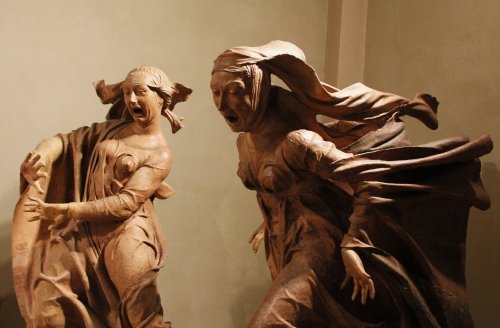 Compianto sul Cristo morto, ‎particolare di due delle sette terracotte che lo scultore bolognese Niccolò dell’Arca realizzò nella ‎seconda metà del 400.‎