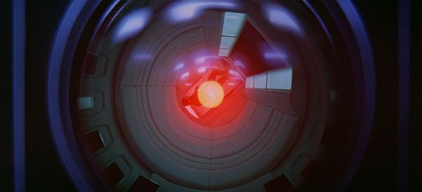 “2001: A Space Odyssey”: l’occhio di HAL9000