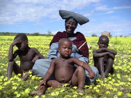 Famiglia herero della ‎Namibia, oggi‎