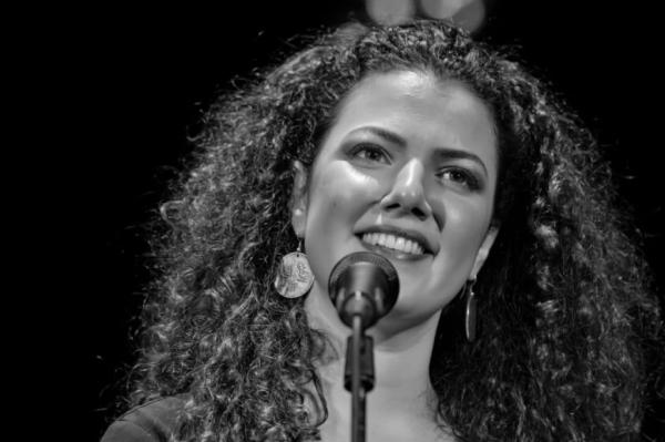  Nai Barghouti / ناي البرغوثي