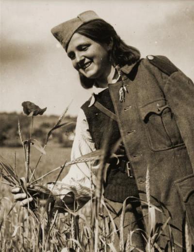 Partigiana jugoslava in Slavonia, 1945