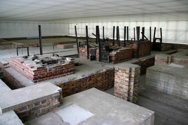 I resti dei forni crematori del KZ Sachsenhausen 