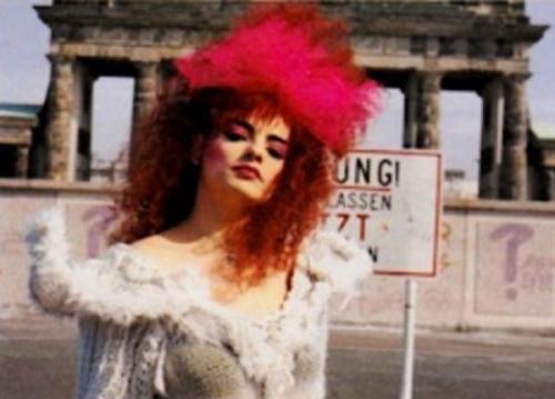 Nina Hagen Berlin Wall