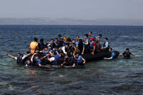 Rifugiati siriani arrivano a Lesbo