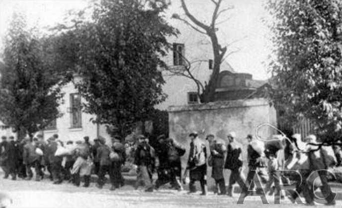 16 agosto 1943: la deportazione dal ghetto liquidato.