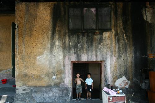 Bambini a Copșa Mică.
