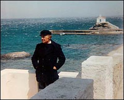 Ο]ἰ μεν ἰππήων στρότον [Ode ad Anattoria / Frammento 16 V. - Ode to Anactoria / Fragment 16 V.]