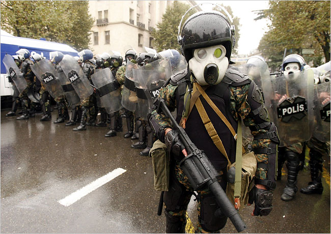 Georgian riot police‎