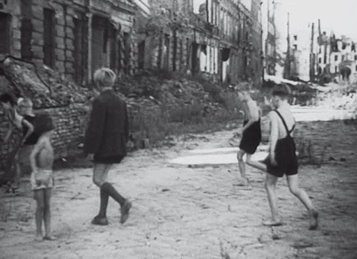 “Germania anno zero”, per ‎citare un celebre film di Roberto Rossellini…‎