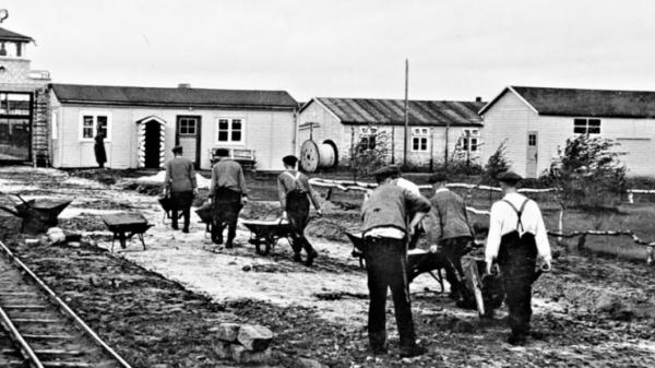 Prigionieri al lavoro ad Esterwegen, 1935