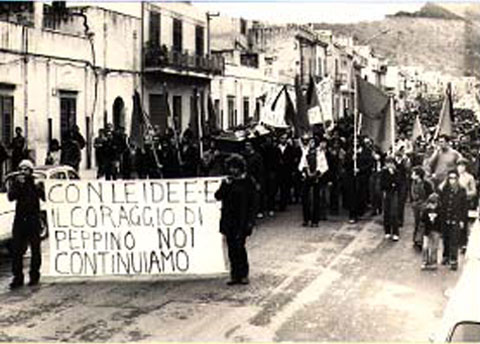Cinisi, 11 maggio 1978. I funerali di Giuseppe Impastato.