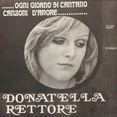 [[https://www.rollingstone.it/wp-content/uploads/2022/07/ogni-giorno-si-cantano.jpg|Ogni giorno si cantano canzoni d'amore]