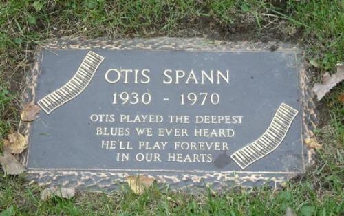 Otis Spann gravestone