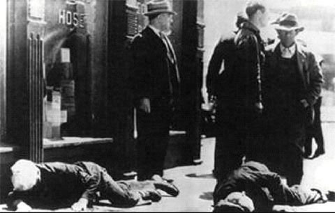 <br />
Two strikers shot by police. Charles Olson on left survived, Howard Sperry, on the right, died.