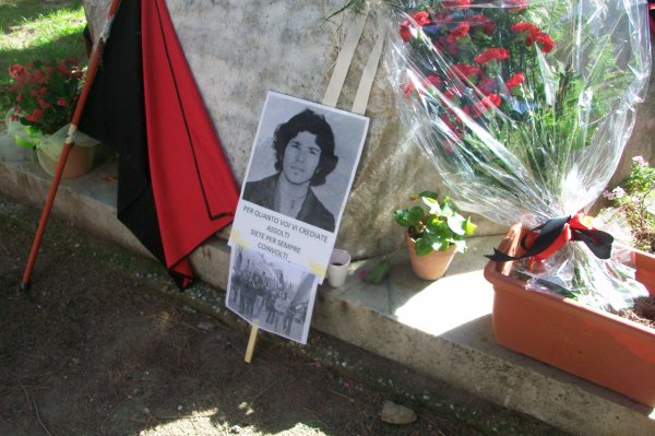 Pisa, maggio 2012. Quarant'anni dopo e un bicchiere di vino.