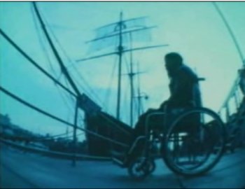 Robert Wyatt nel video della canzone