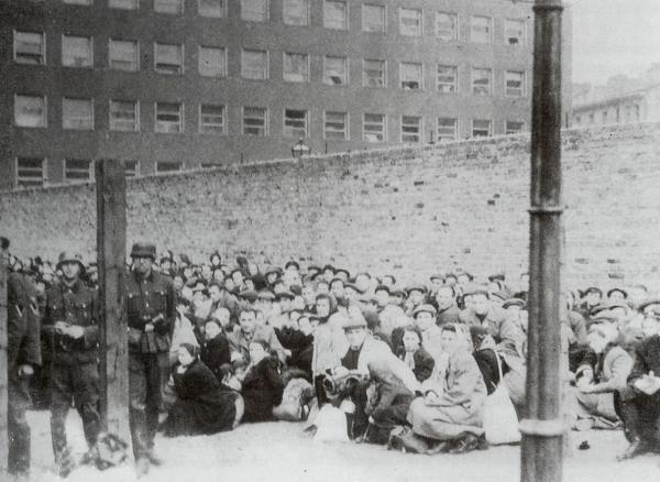 “Umschlagplatz”, Warsaw Ghetto